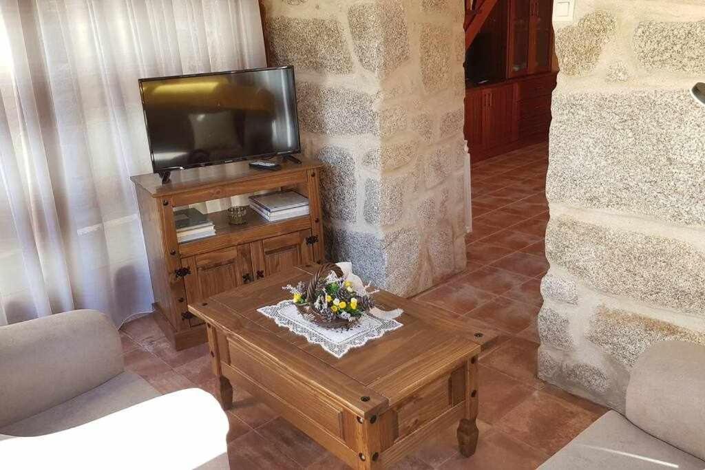 Casa Cuadrantecasa De Piedra En Playa De Carnota Villa Pedrafigueira Exterior photo